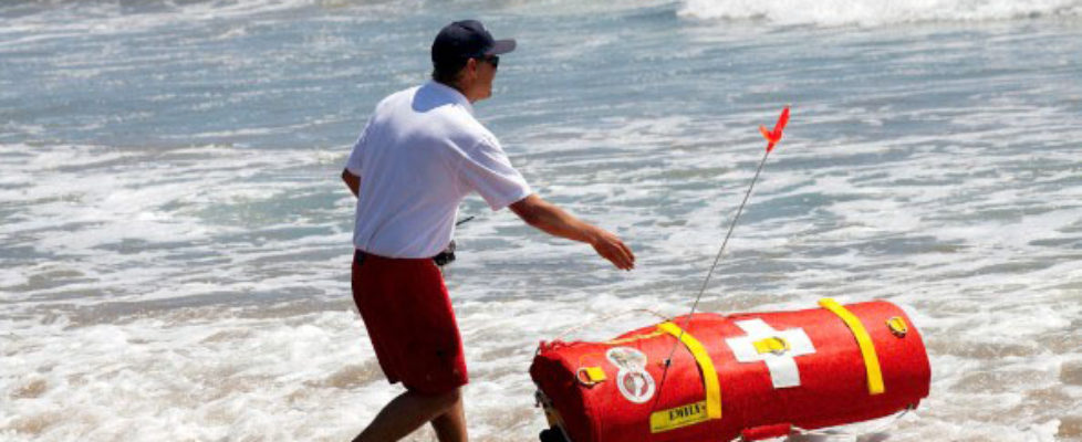 Robot lifeguard in action in Dubai